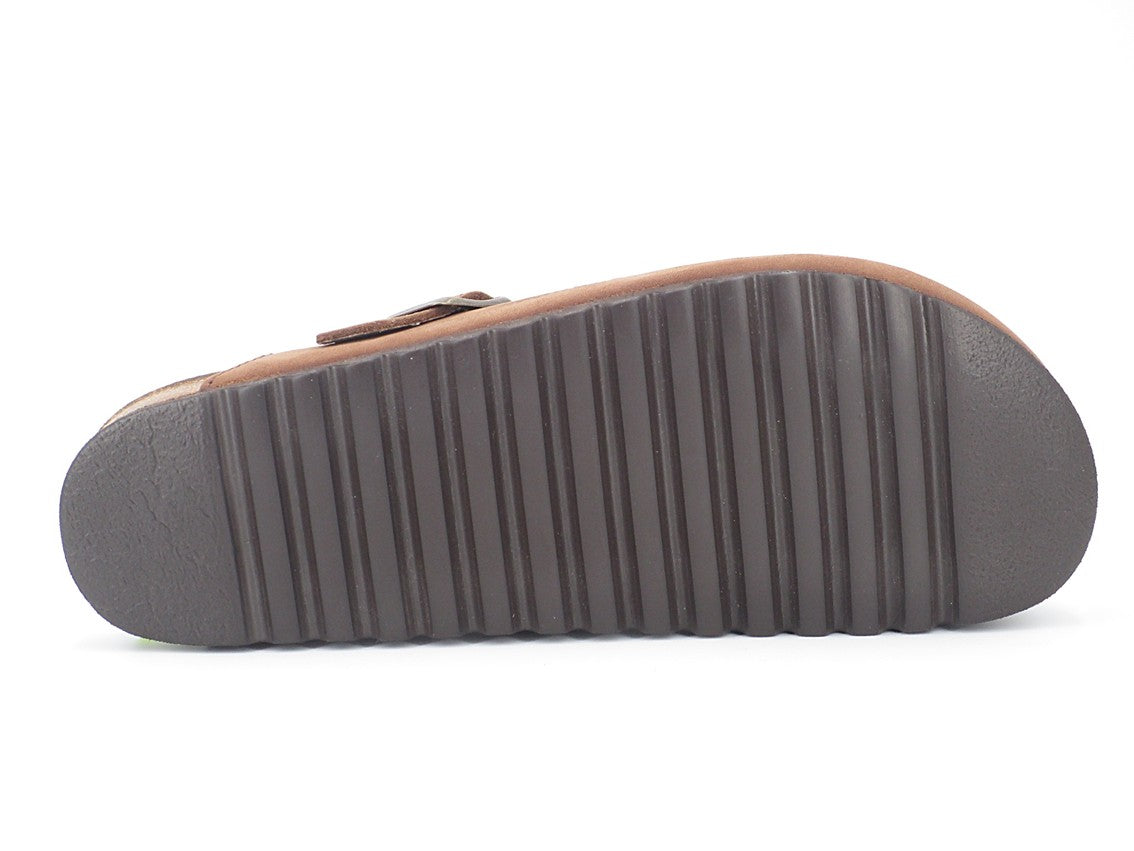 Ciabatta chiusa in pelle nabuk marrone